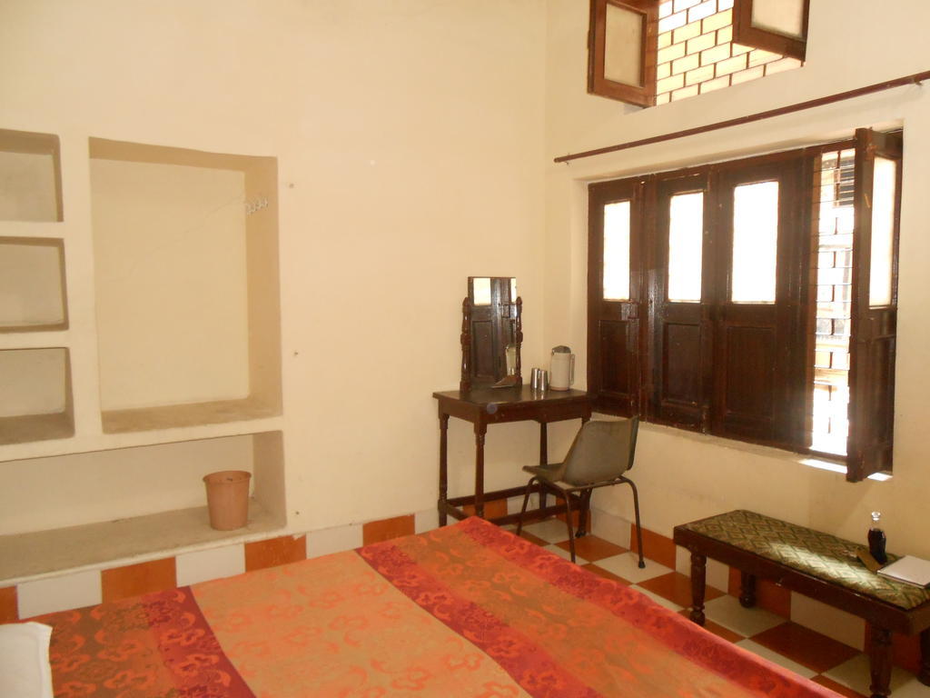 Gaurav Guest House Mathura Pokoj fotografie